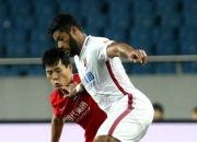 开云平台-上港客场半场落后反超，绝杀重庆力帆