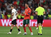 开云体育下载-捷克主场轻松战胜塞尔维亚，小组独霸的简单介绍