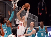 开云体育在线-包含公牛横扫黄蜂，保罗一己之力扛起全队的词条