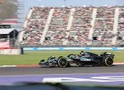 开云体育APP下载-红牛车队碾压梅赛德斯，阿隆索刷新纪录的简单介绍