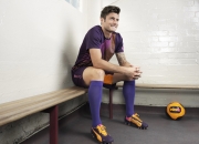 开云体育平台APP-从尤文击溃澳大利亚到斯通斯欧冠封神，足球历史中那些定义唯一性的瞬间