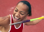 开云体育APP下载-钢铁脊梁，德里赫特扛起全队，铸就英超争冠史诗之夜