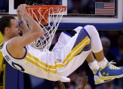 开云体育官网-橙衣风暴与摩洛哥奇兵，2026世界杯G组关键战，一场横扫背后的唯一性叙事