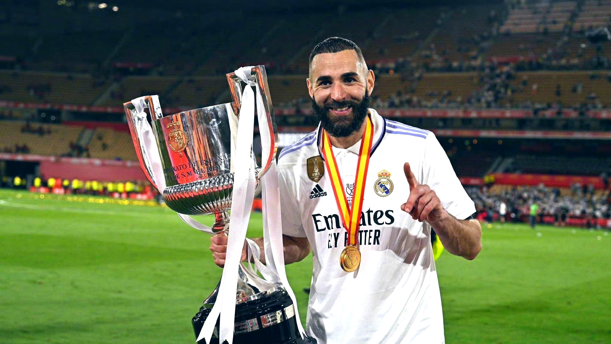 包含欧冠的决赛战况异常激烈,皇马与曼城争夺冠军的词条 包含欧冠的决赛战况异常激烈,皇马与曼城争夺冠军的词条