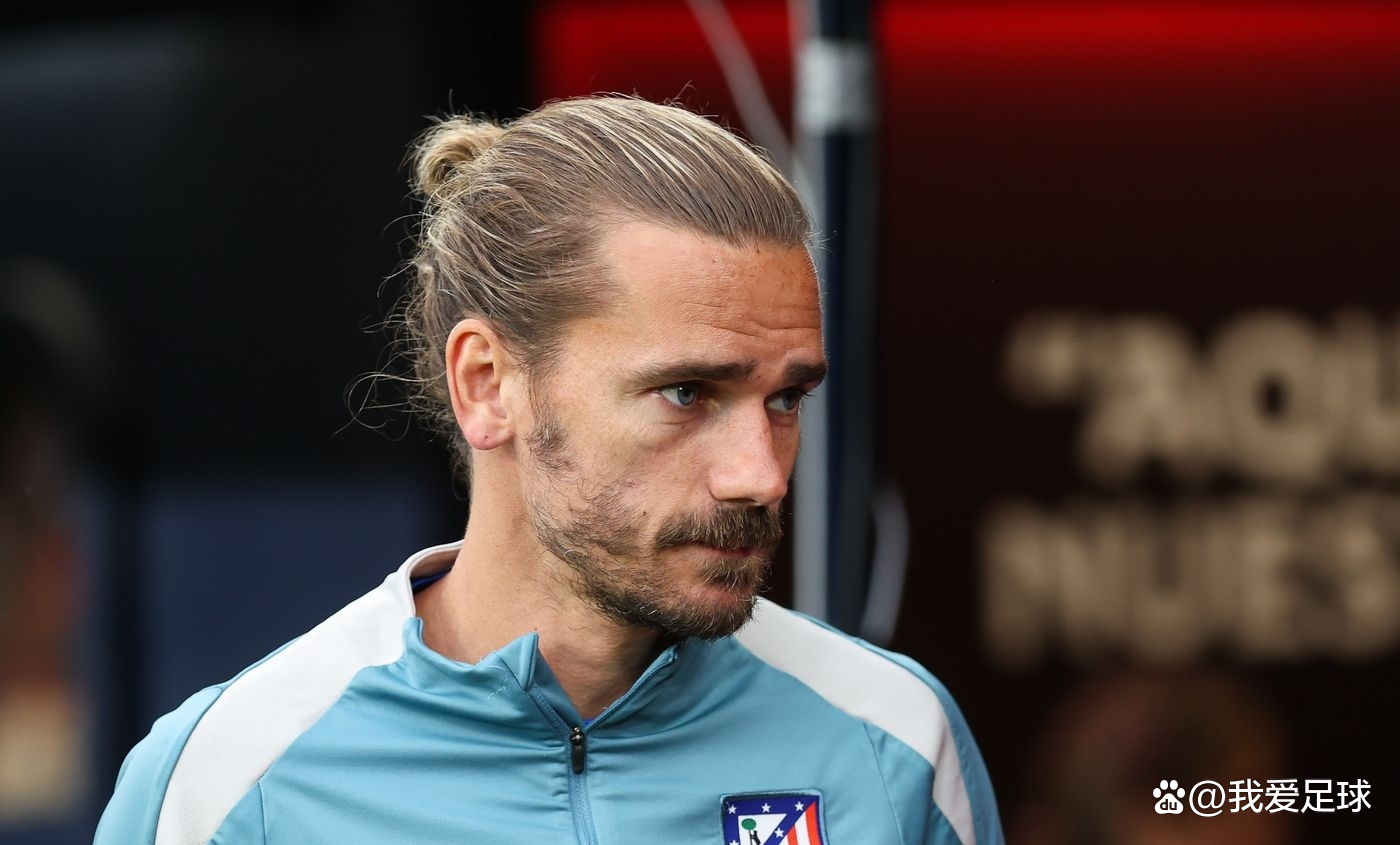 切尔西铁血后卫阿斯皮利奎塔确认提前退役，球队防线再添损失的简单介绍