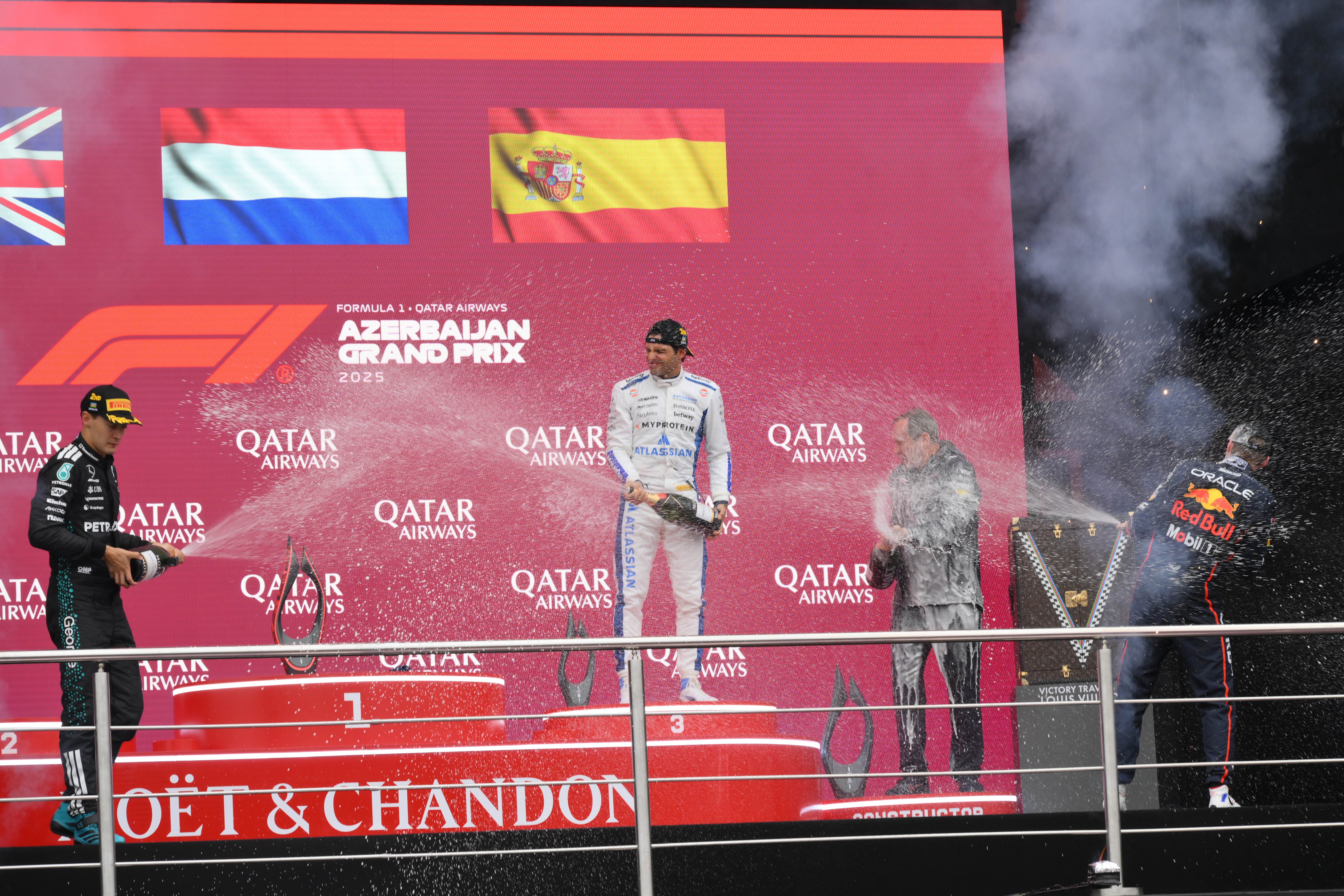 红牛车队险胜阿斯顿马丁,拉塞尔关键制胜的简单介绍 红牛车队险胜阿斯顿马丁,拉塞尔关键制胜的简单介绍