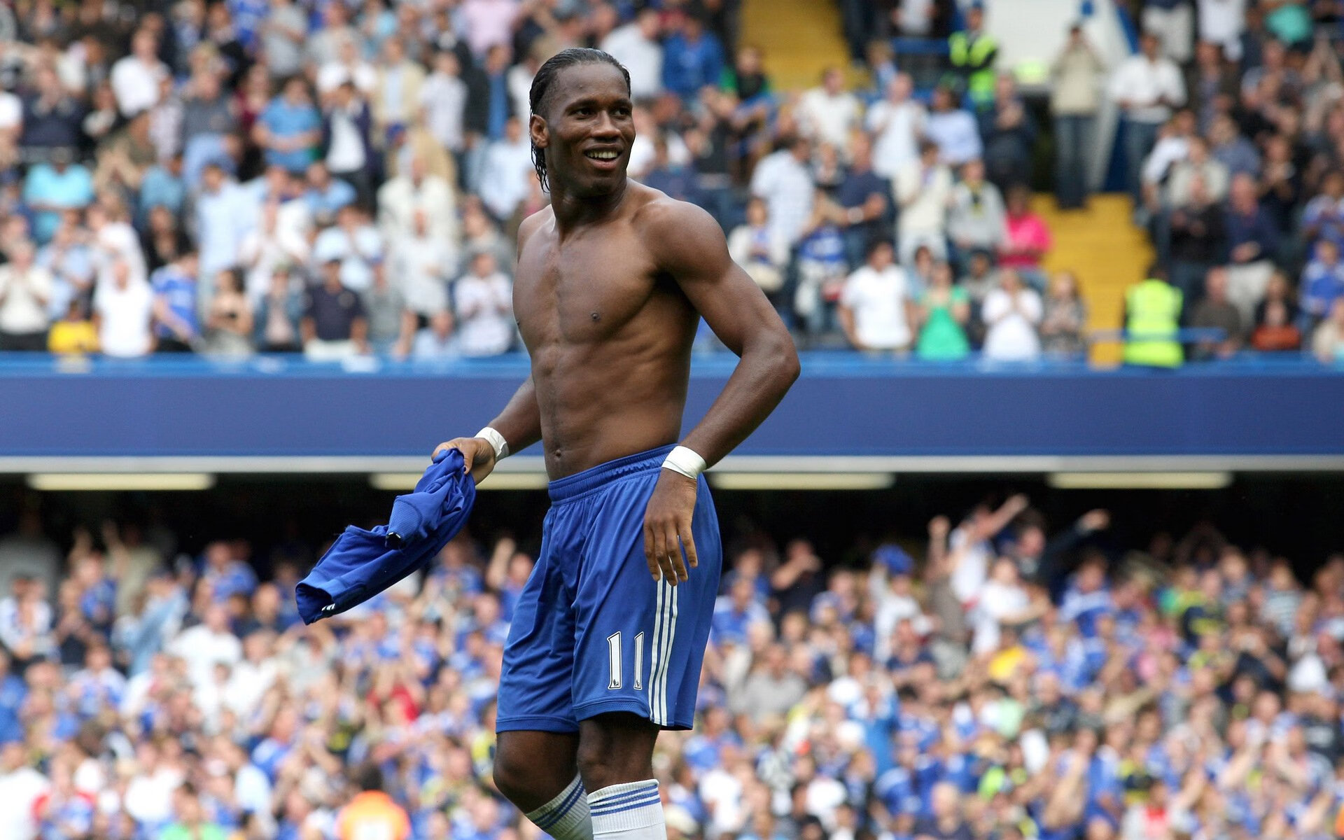 公牛之怒,德甲争冠焦点战中的全面压制艺术