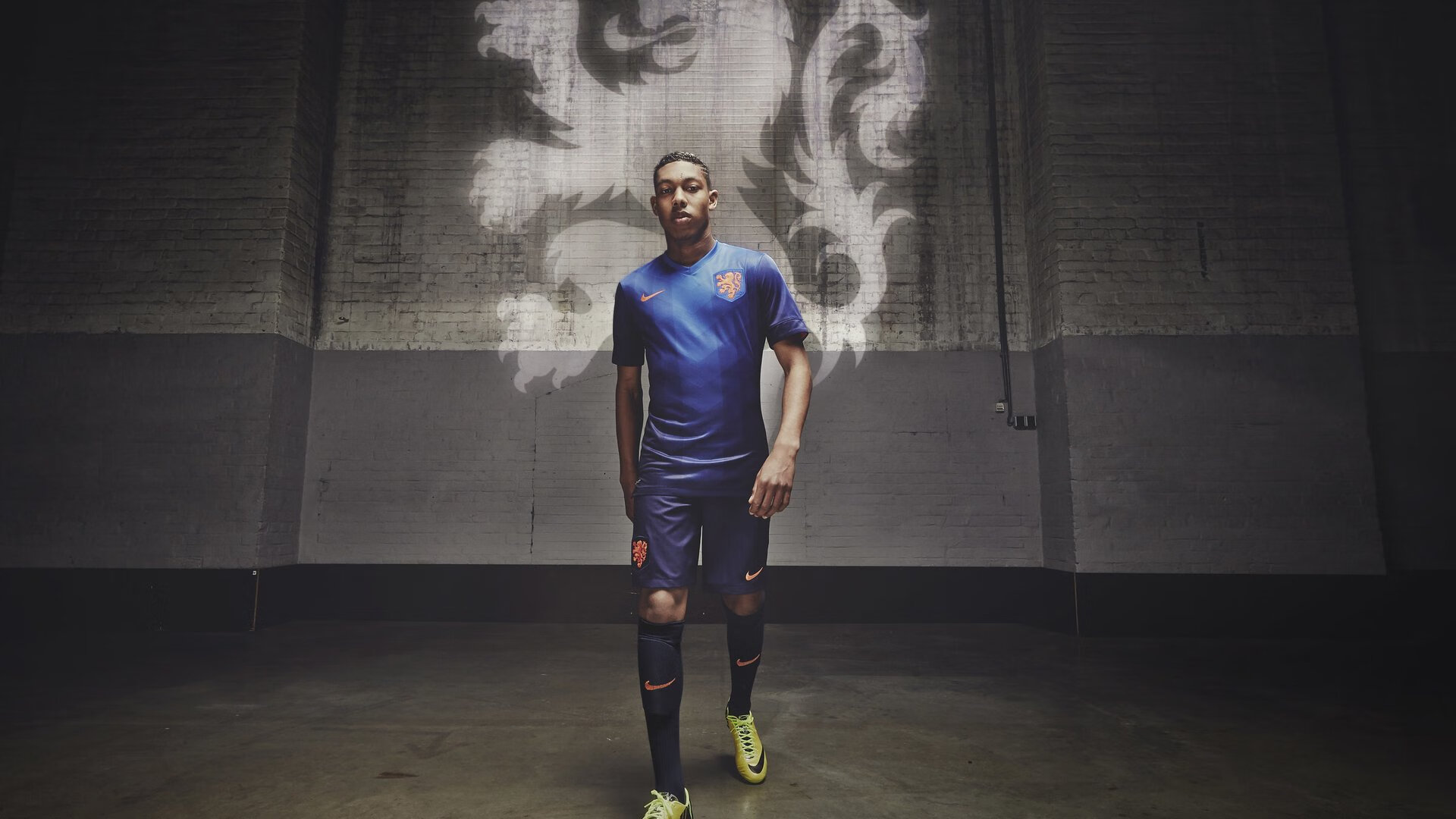 范弗利特单节风暴,上海防线崩塌记